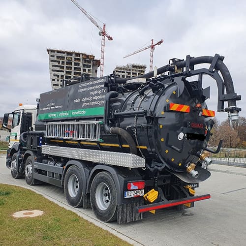 Samochód wuko na podwoziu samochodu ciężarowego Man